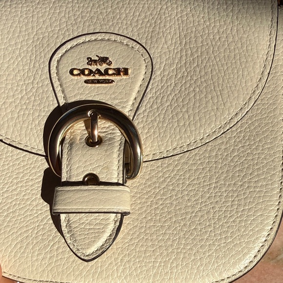 Coach EUC Off-White Leather shoulder & Crossbody Bag - Picture 2 of 16